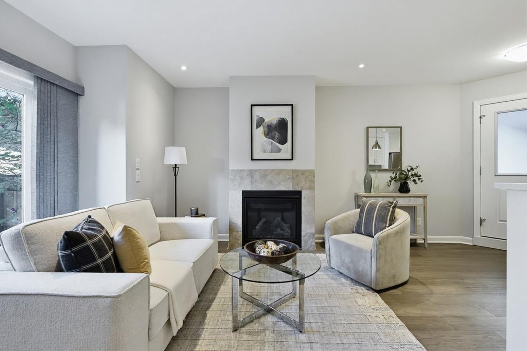 Photo of 530 56 Avenue SW #2, Calgary, AB T2V 0G7 (MLS # A2344979)