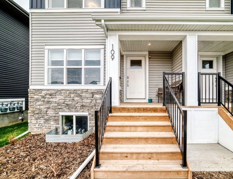 Photo of 525 River Heights Drive #109, Cochrane, AB T4C 3E3 (MLS # A2331675)