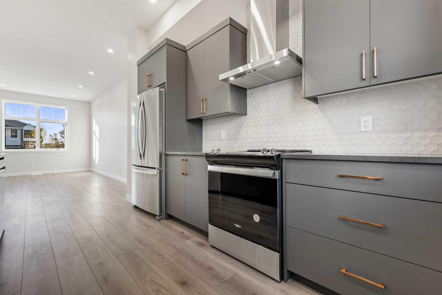 185 Mahogany Gardens SE 502