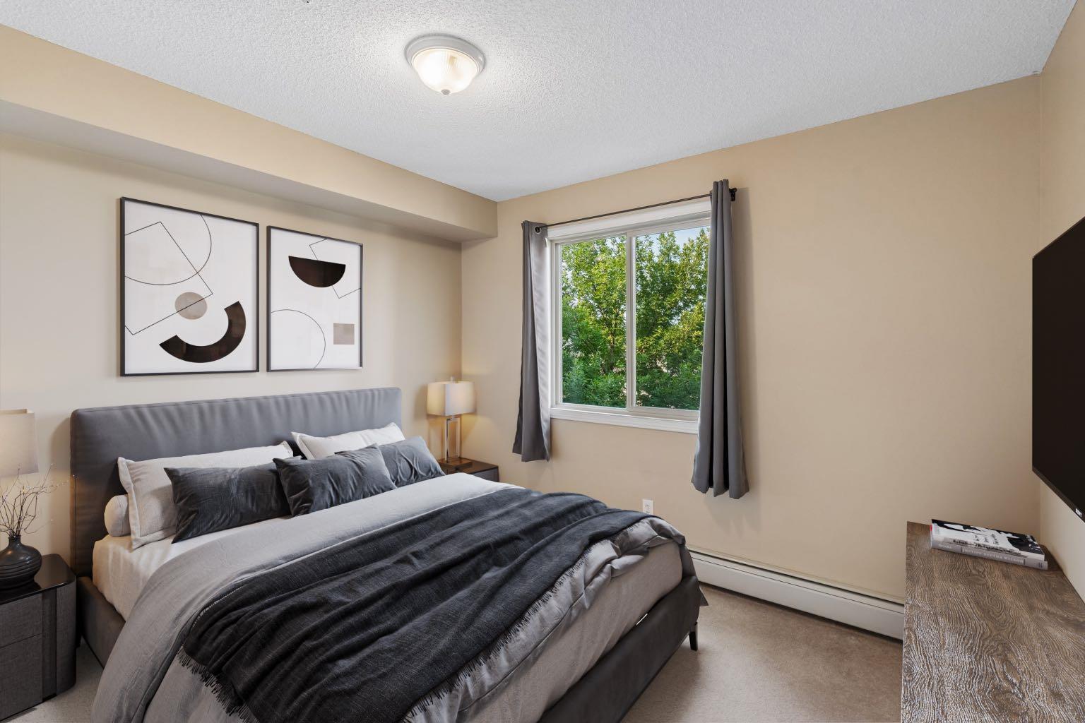8 Bridlecrest Drive SW 1305
