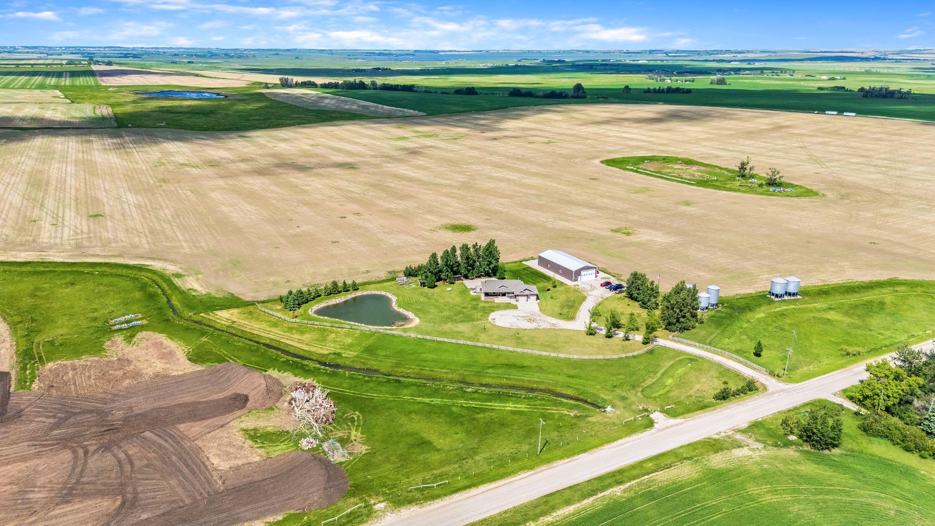 252042 Township Road 230