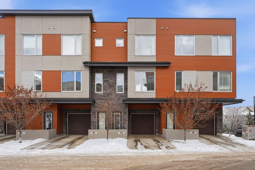 Photo of 84 Shawnee Common SW, Calgary, AB T2Y 0P9 (MLS # A2304896)