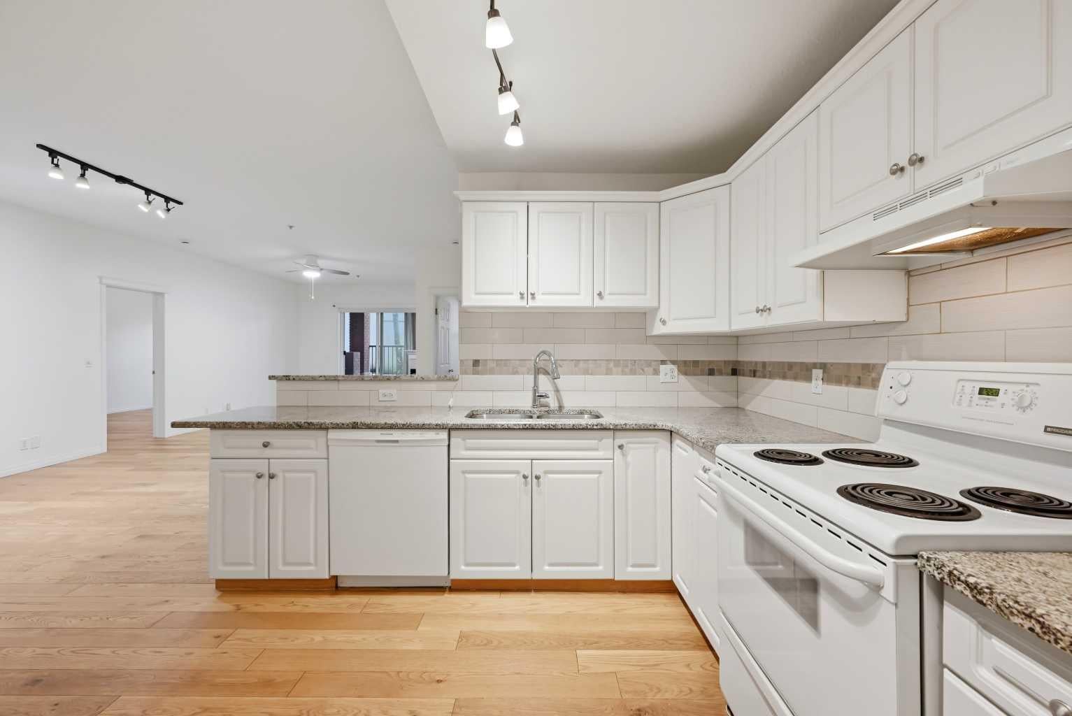 2134 Kensington Road NW 106