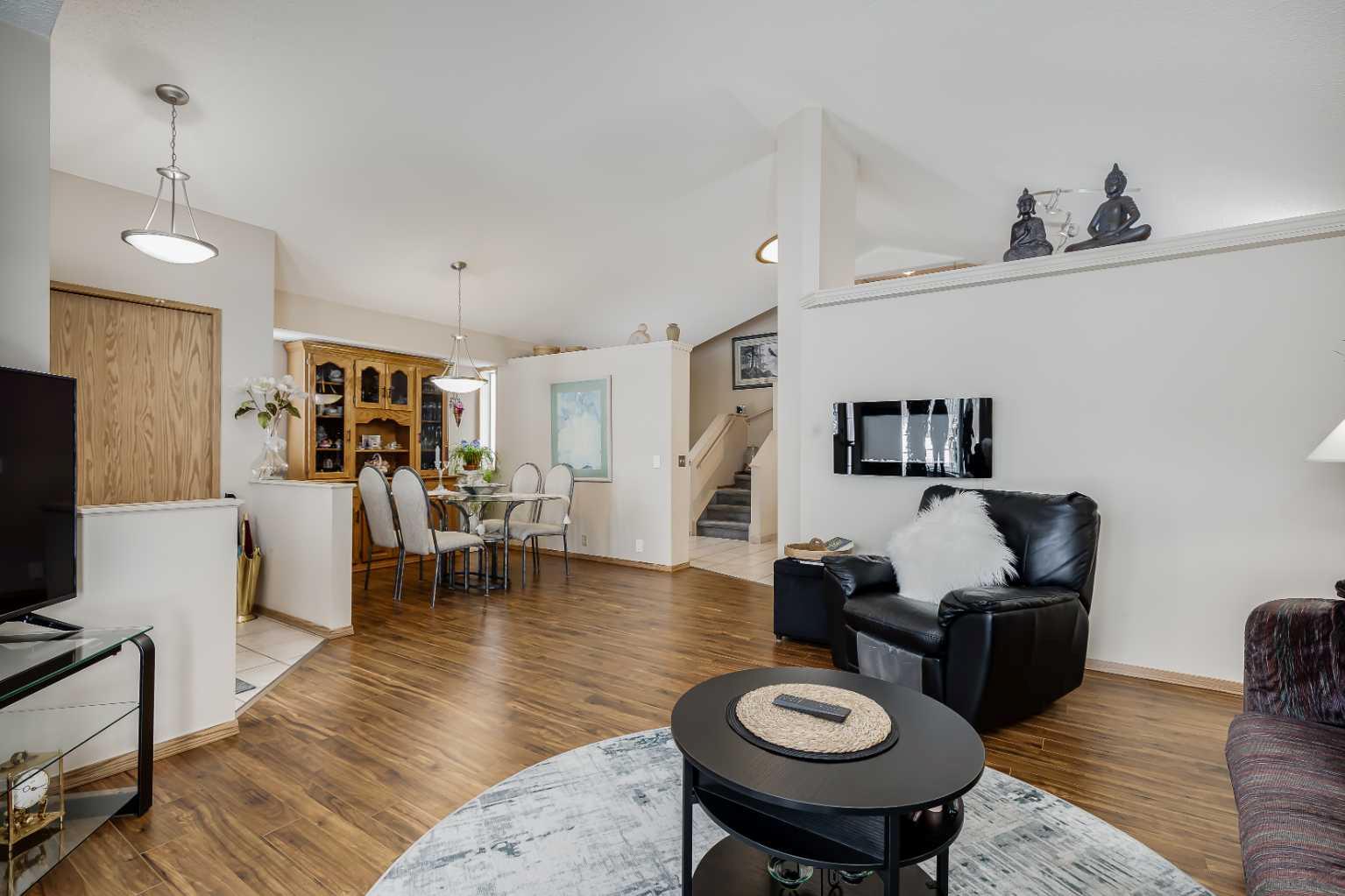 374 Martindale Boulevard NE