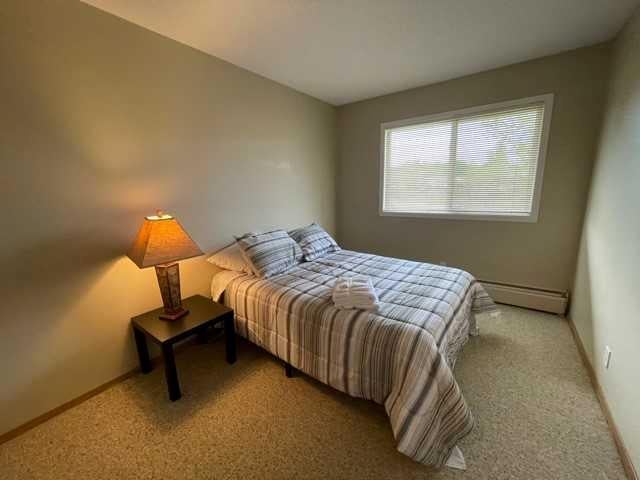 9515 88 Ave B6