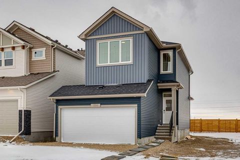 Photo of 534 Hotchkiss Manor, Calgary, AB T3S 0T2 (MLS # A2288974)