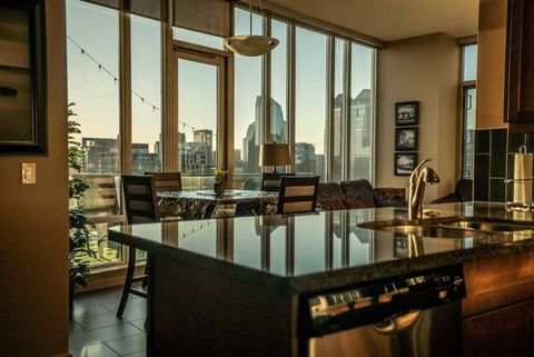 210 15 Avenue SE 2201 Calgary AB T2G 0B5