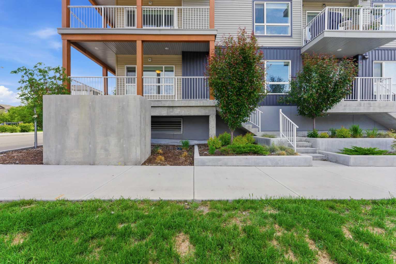 1605 17 Street SE 102