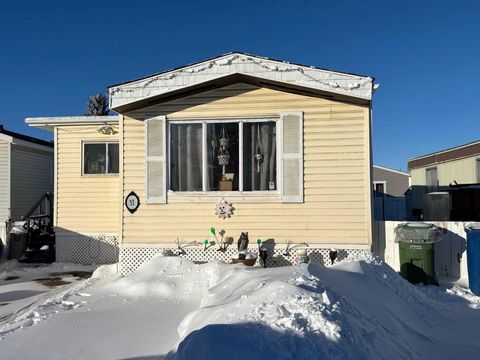 649 Main Street 31 Airdrie AB T4B 1Z7