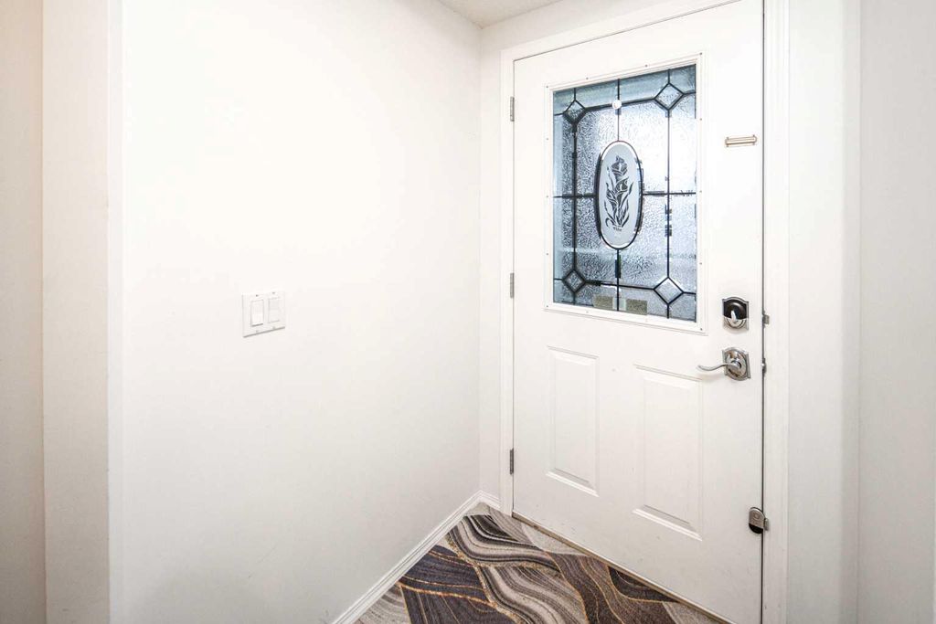 Photo of 262 Panamount Close NW, Calgary, AB T3K 5P6 (MLS # A2325758)
