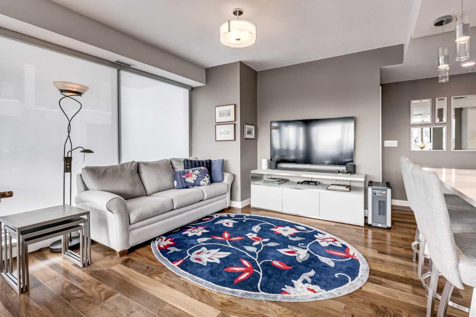 1234 5 Avenue NW 1604