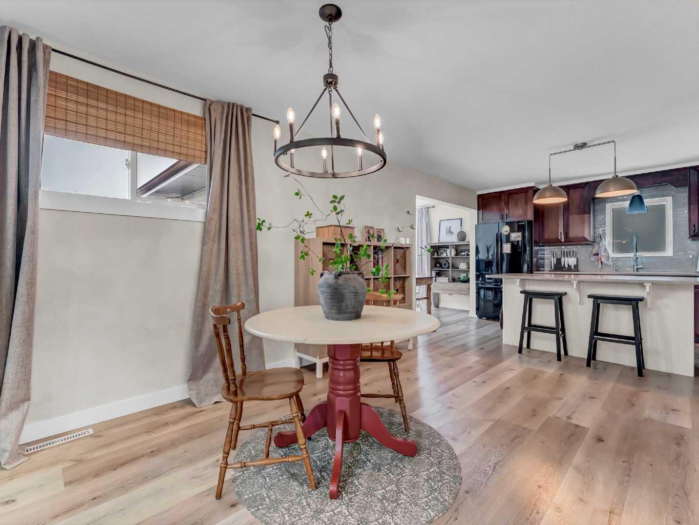 12301 Range Road 51A 9