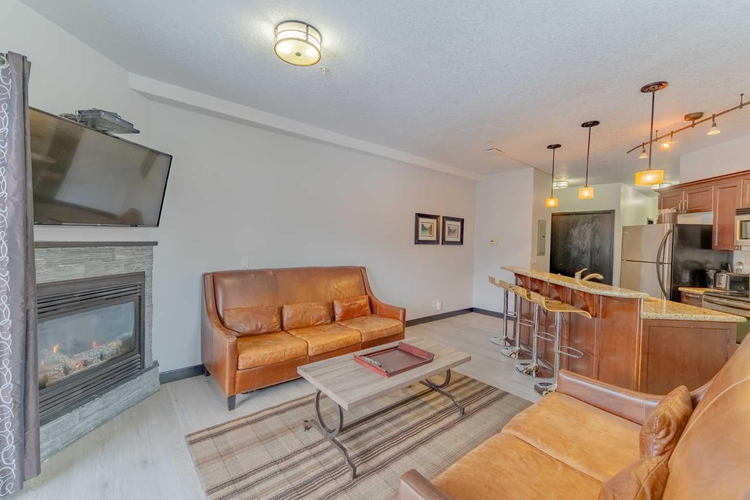 901 Mountain Street 324