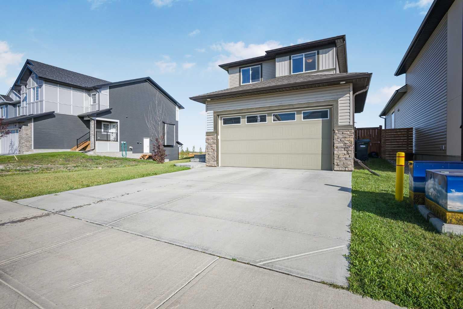 816 Lakewood Circle