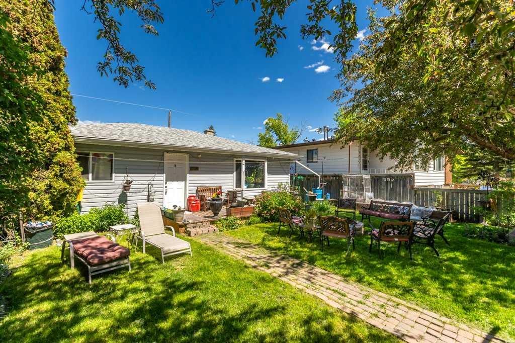 Photo of 8812 46 Avenue NW, Calgary, AB T3B 1Y8 (MLS # A2319684)