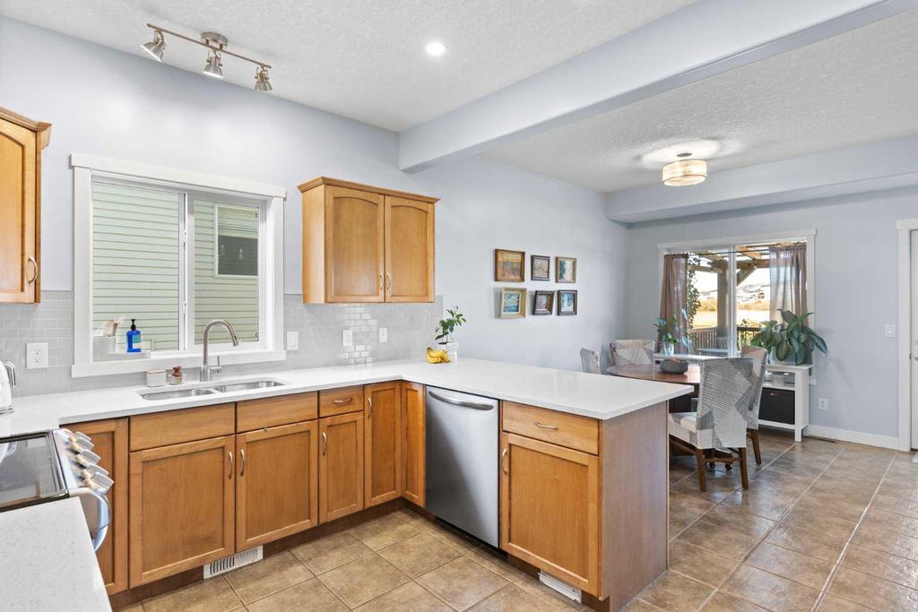 Photo of 23 Collins Crescent, Crossfield, AB T0M 0S0 (MLS # A2264627)
