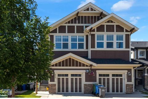 Photo of 311 Sunrise View, Cochrane, AB T4C 0Z7 (MLS # A2328993)