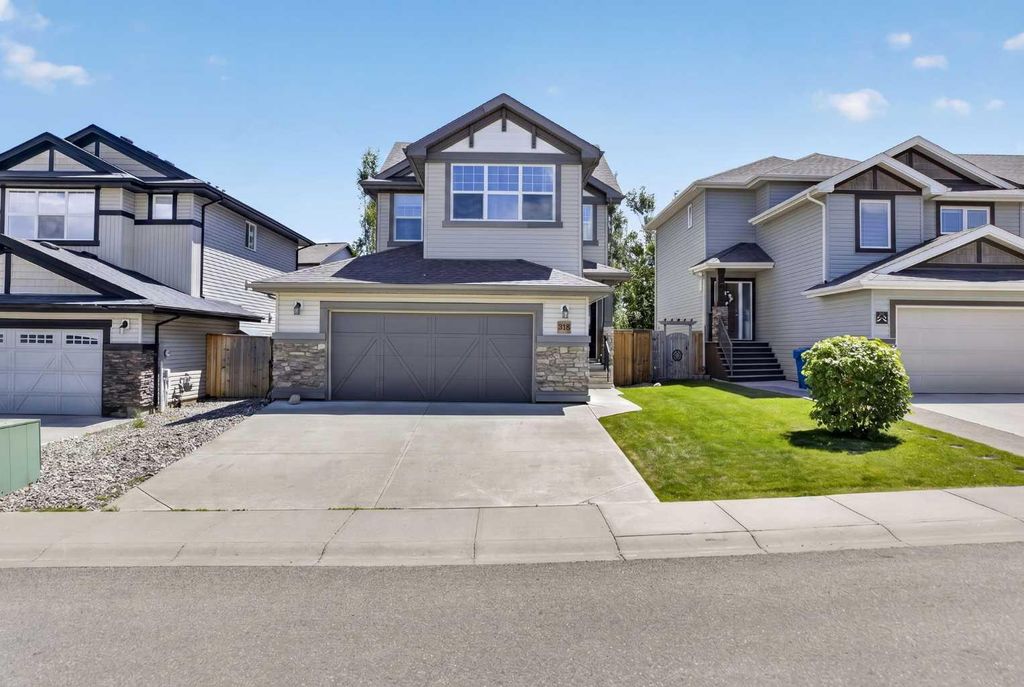Photo of 318 Twinriver Road W, Lethbridge, AB T1J 5B9 (MLS # A2322659)