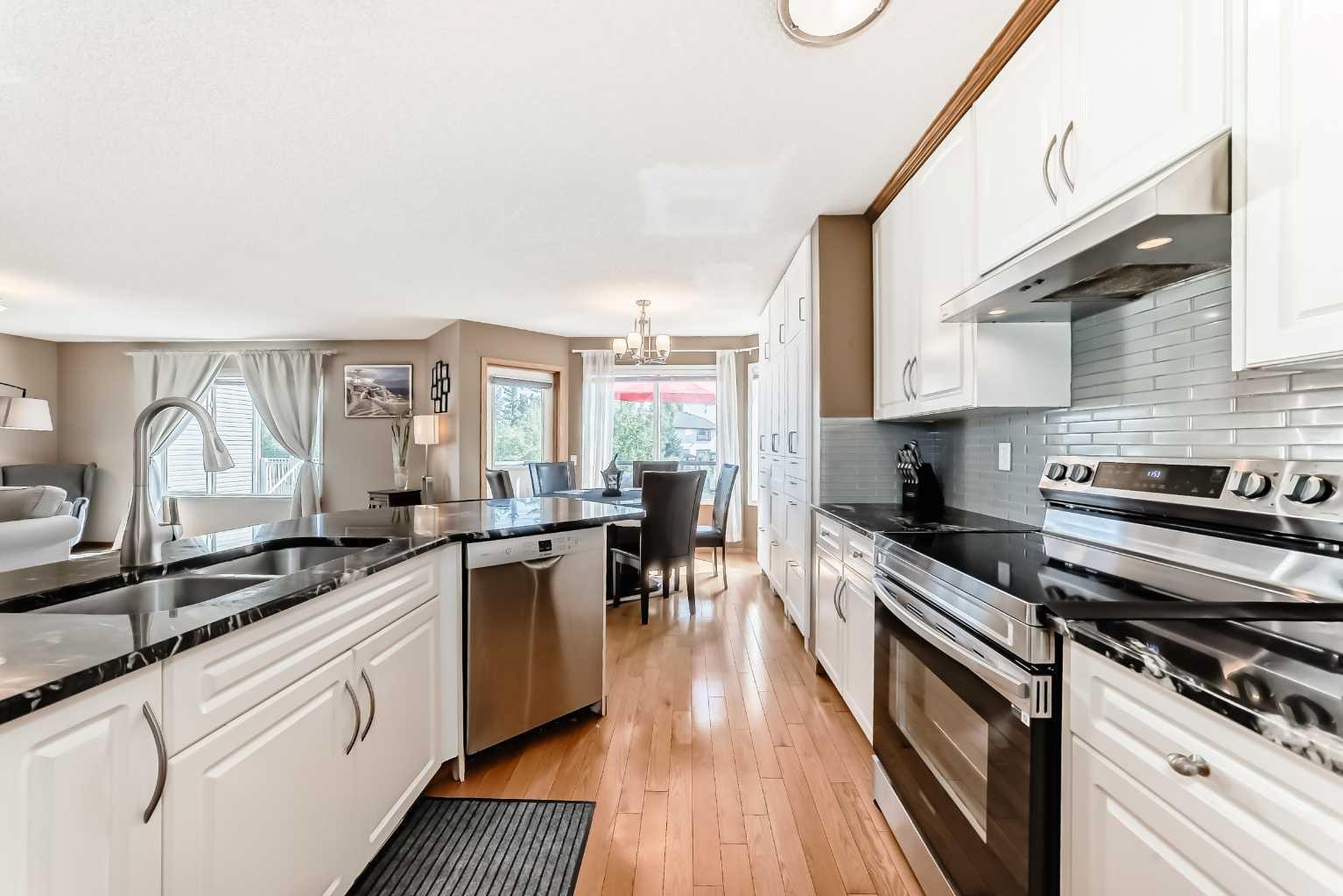 170 Shawbrooke Green SW