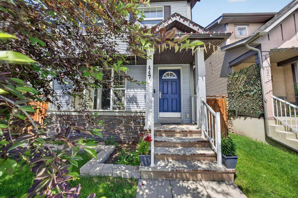 Photo of 447 Silverado Plains Circle SW, Calgary, AB T2X 0H4 (MLS # A2322968)