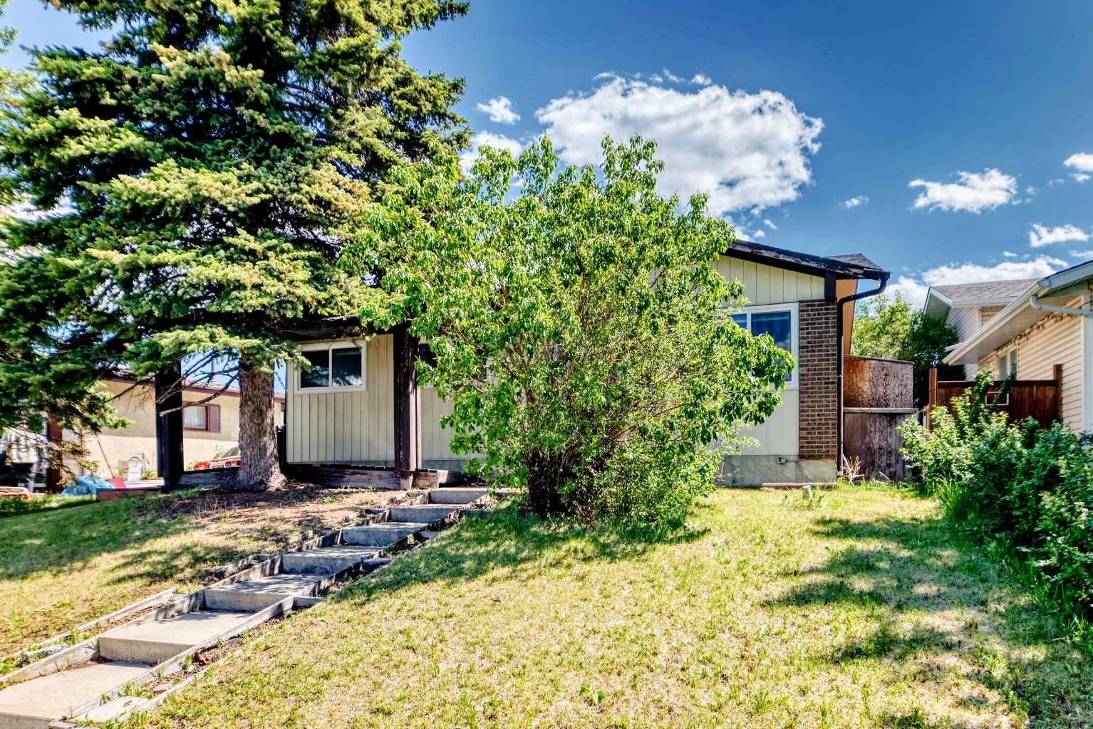 3224 Rundlelawn Road NE