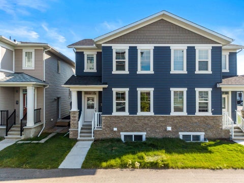 Photo of 61 Cityline Gate NE, Calgary, AB T3N 2H4 (MLS # A2337939)