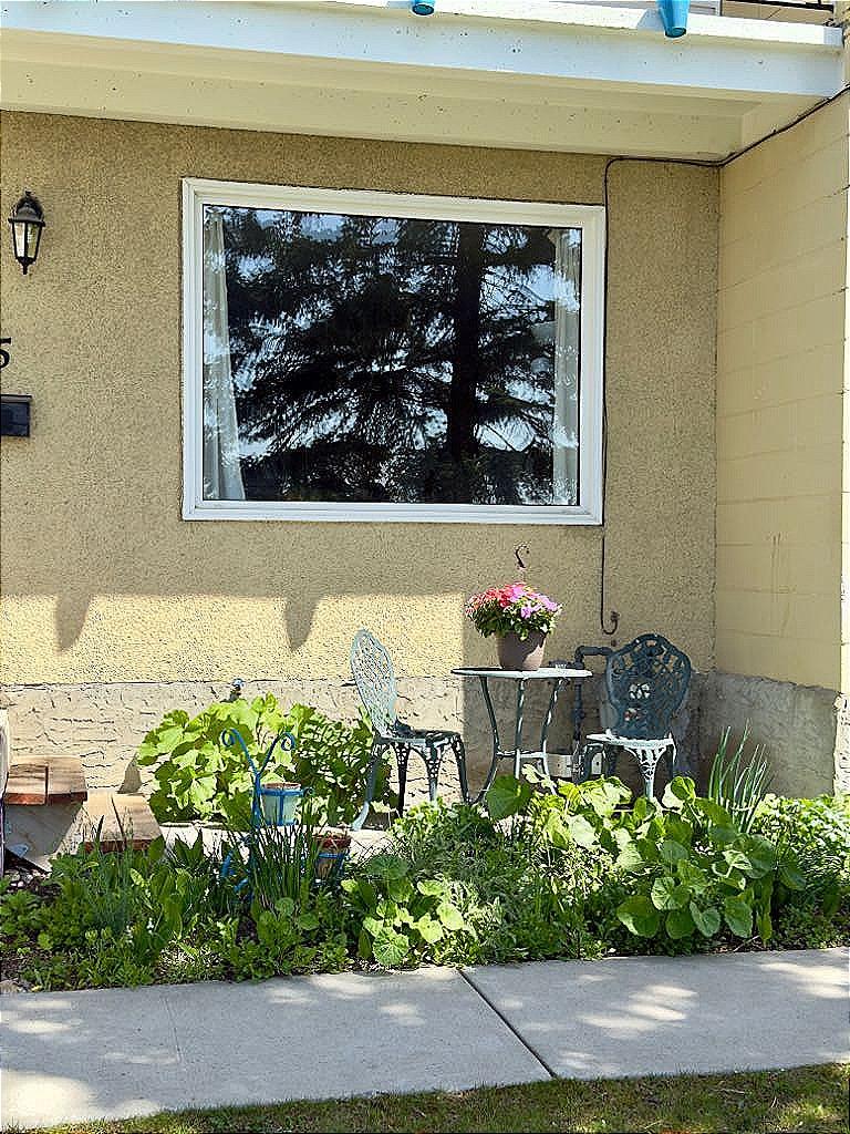 2211 19 Street NE 395