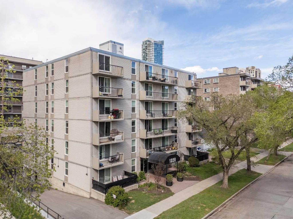 Photo of 1328 13 Avenue SW #102, Calgary, AB T3C 0T3 (MLS # A2313253)
