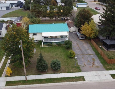 Photo of 4108 49A Avenue, Innisfail, AB T4G 1J9 (MLS # A2347785)