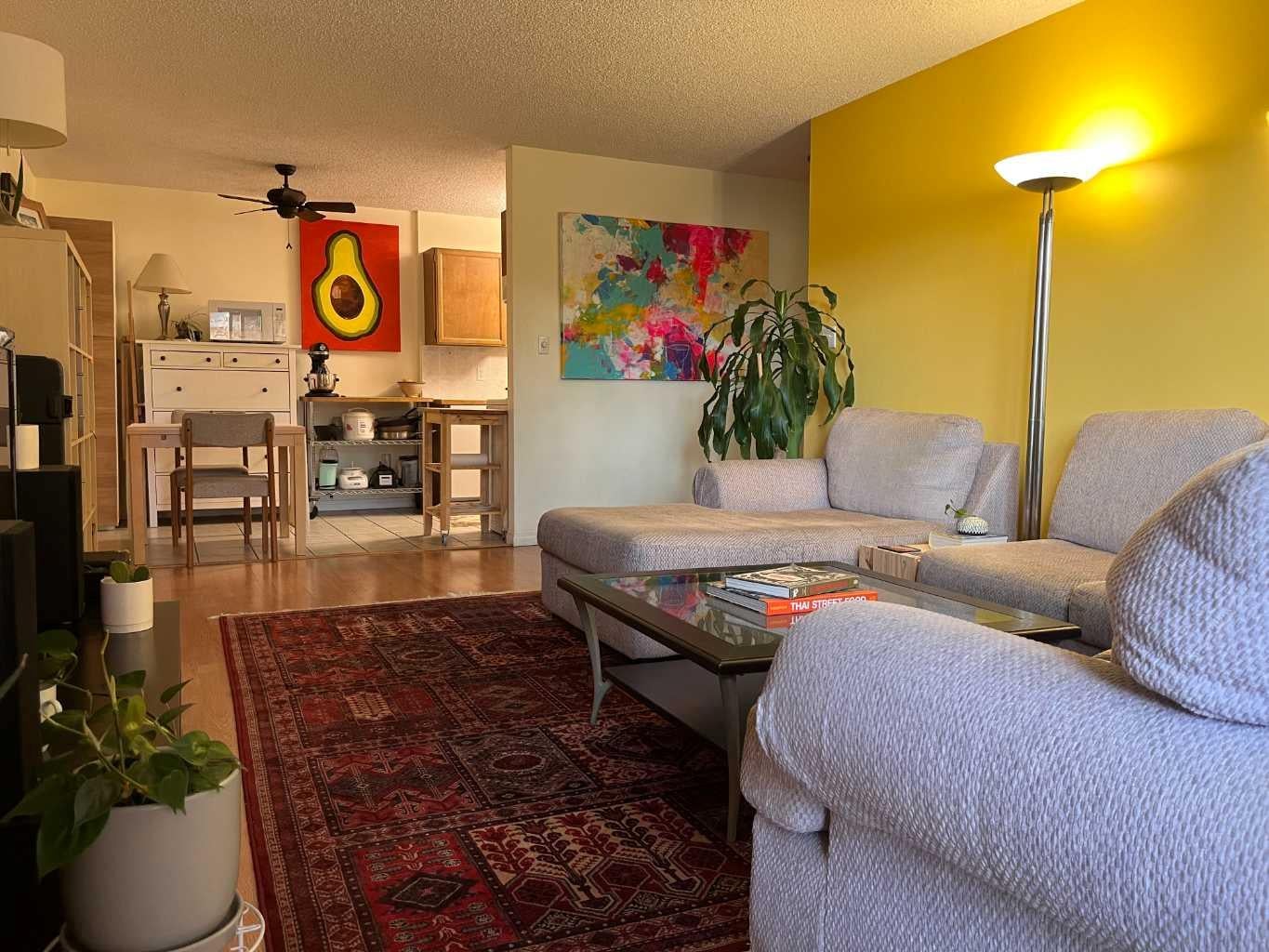 1033 15 Avenue SW 305