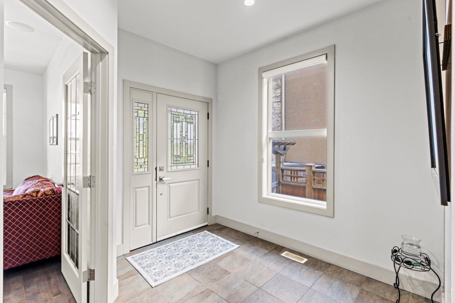 269 Kinniburge Boulevard