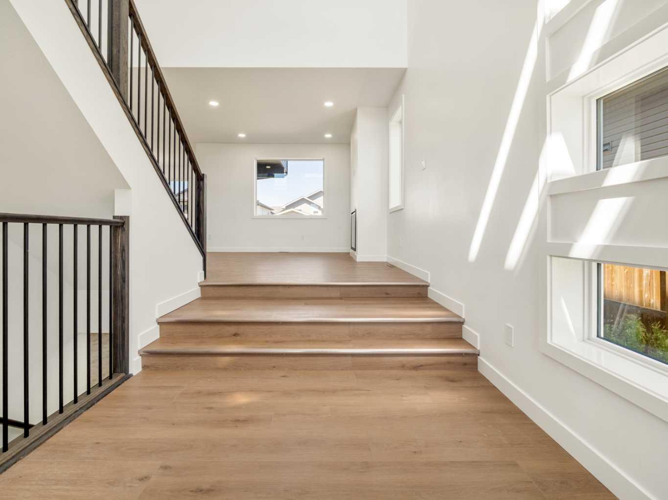 332 Rivergrove Chase W
