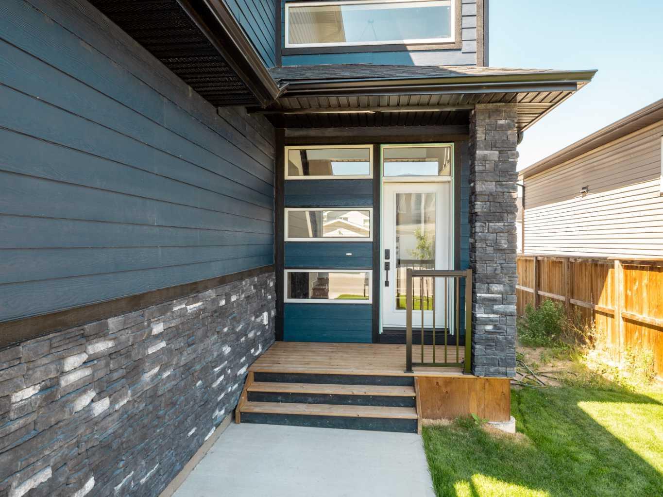 332 Rivergrove Chase W