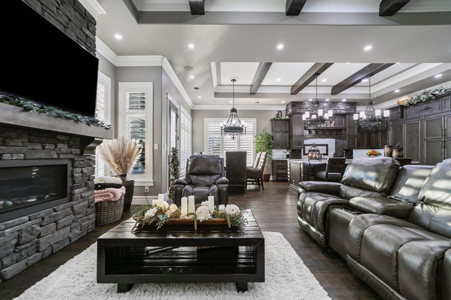 2903 61 Street Close