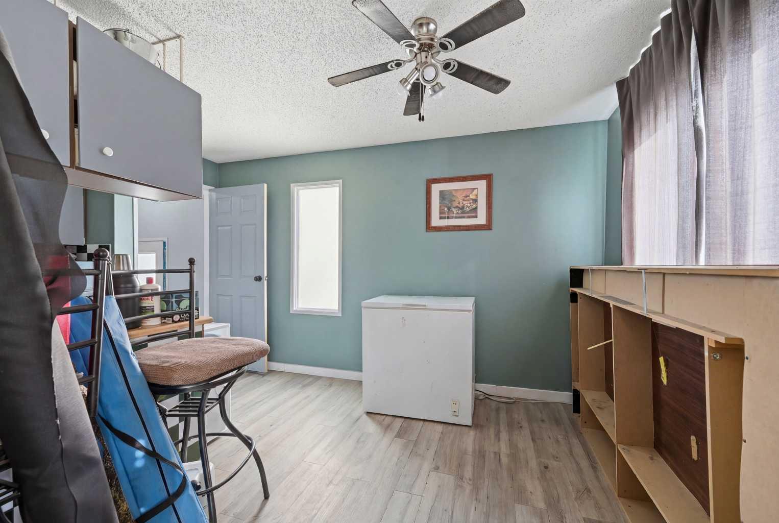 128 Ridgegate Way SW