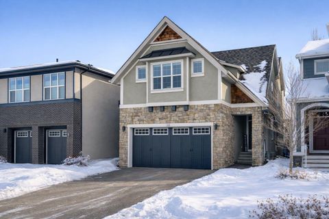 24 Marquis Grove SE Calgary AB T3M 1M5