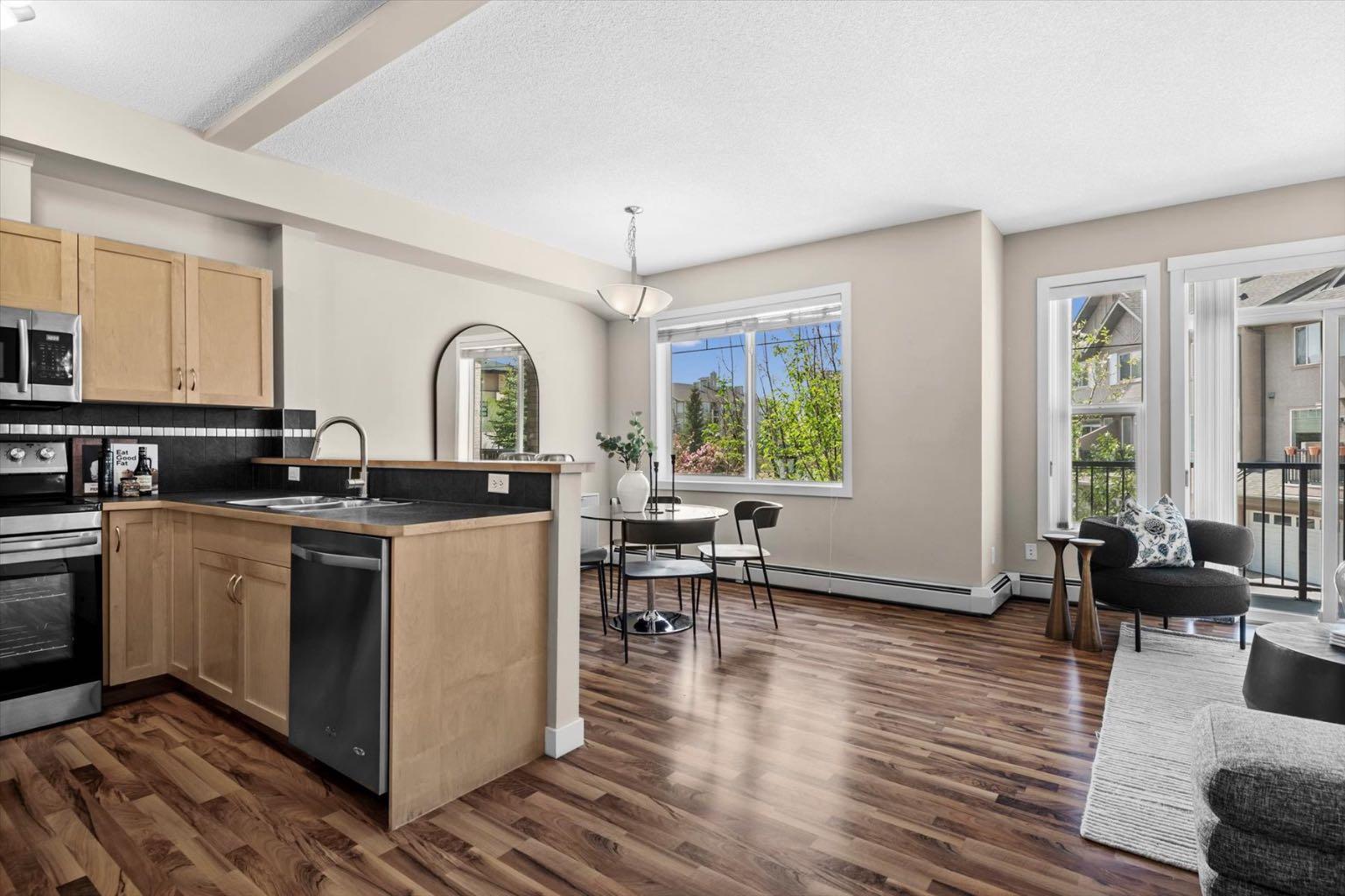 211 Aspen Stone Boulevard SW 1210