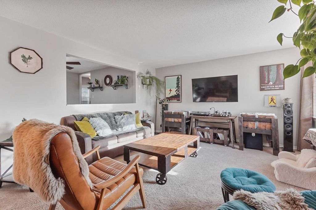 Photo of 98 Eagle Road N, Lethbridge, AB T1H 4S6 (MLS # A2287873)