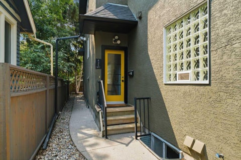 Photo of 435 13 Avenue NE #2, Calgary, AB T2E 1C3 (MLS # A2336572)