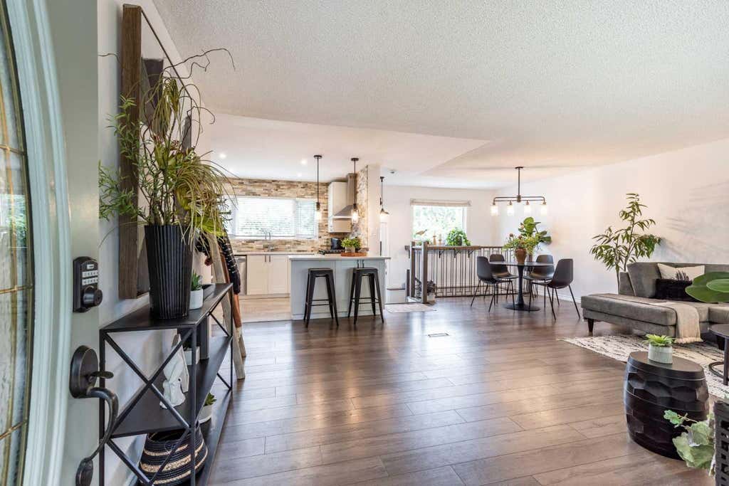 Photo of 2666 16 Avenue SE, Medicine Hat, AB T1A 3T7 (MLS # A2330430)