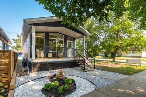 Photo of 38 4 Avenue SE, High River, AB T1V 1X6 (MLS # A2337940)