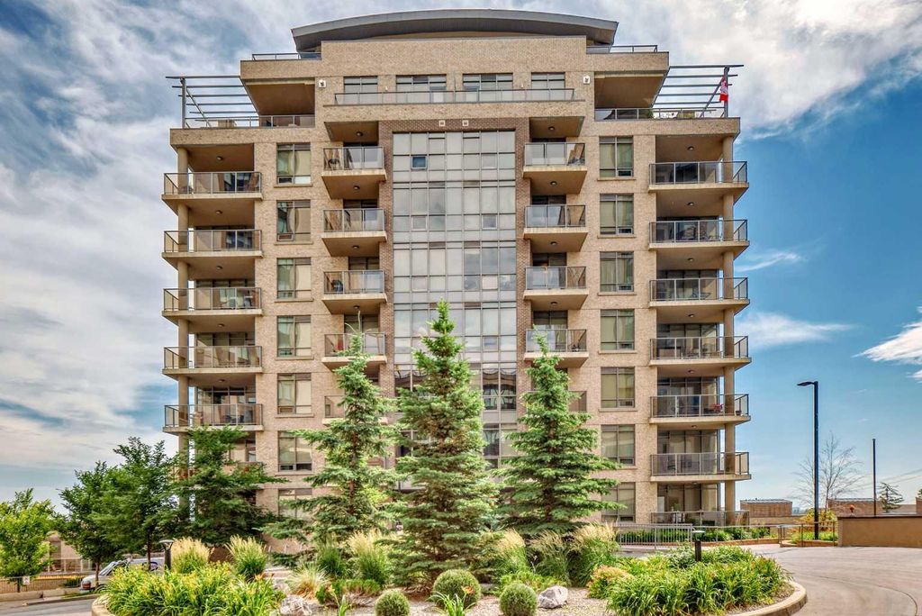 Photo of 10 Shawnee Hill SW #507, Calgary, AB T2Y 0K5 (MLS # A2237004)