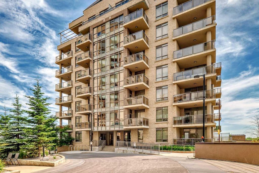 Photo of 10 Shawnee Hill SW #507, Calgary, AB T2Y 0K5 (MLS # A2237004)