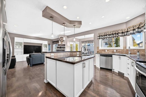 Tiny photo for 152 Hawkmere Way, Chestermere, AB T1X 0C8 (MLS # A2352268)