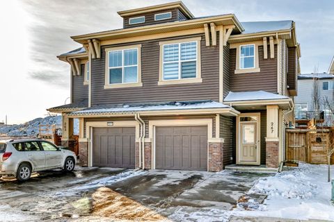 267 Sage Bluff Rise NW Calgary AB T3R 1W2