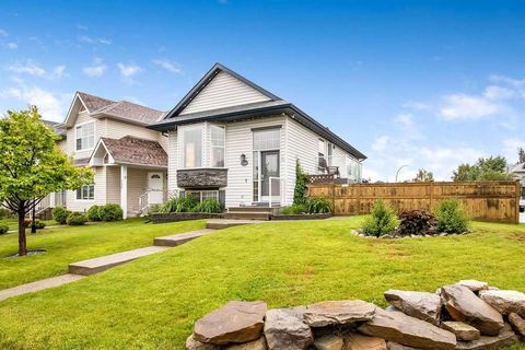 128 Cramond Crescent SE Calgary AB T3M 1B8