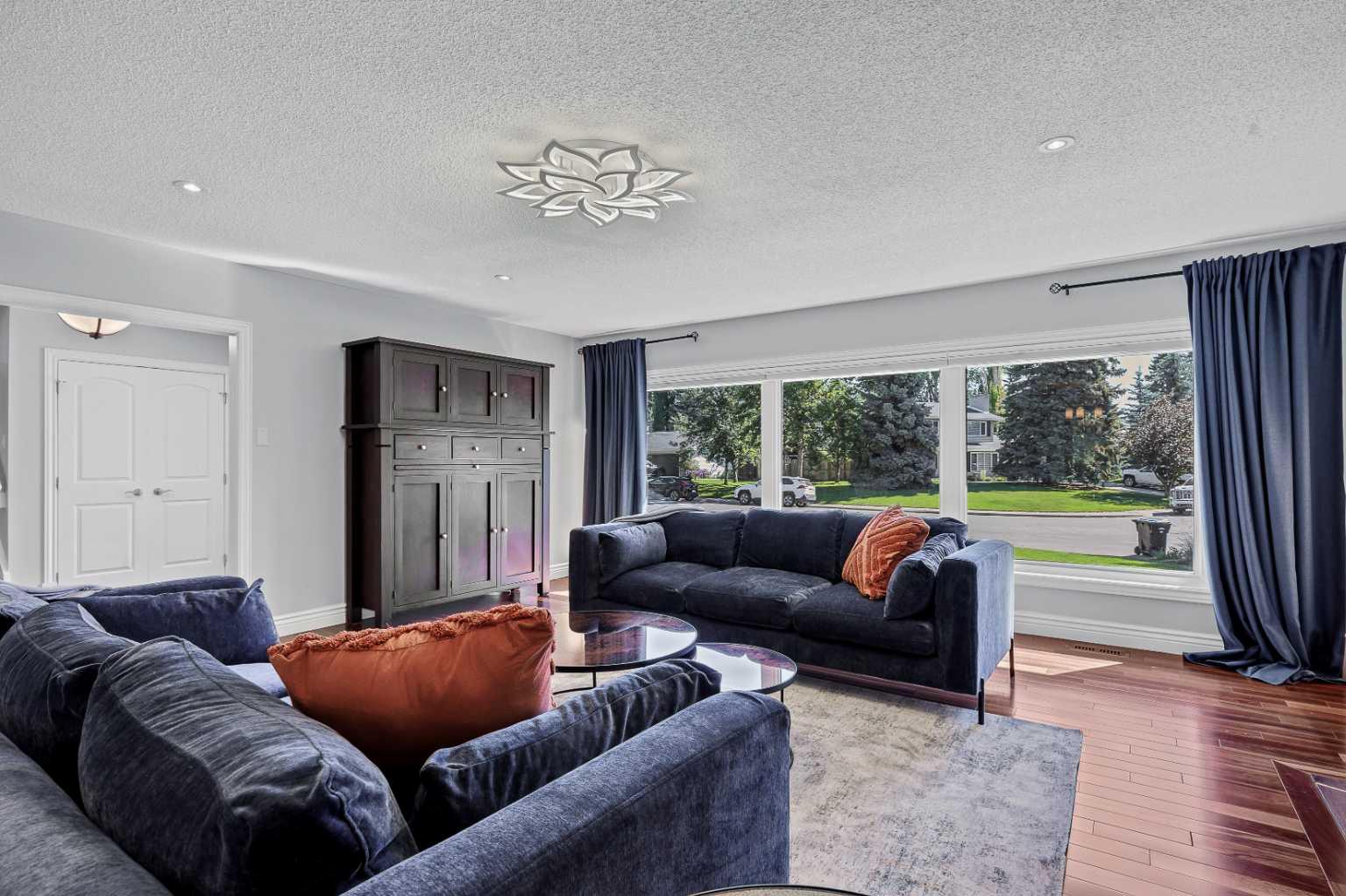 10907 Willowfern Drive SE