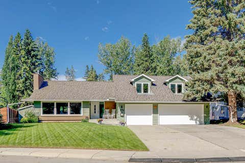 Photo of 10907 Willowfern Drive SE, Calgary, AB T2J 1R6 (MLS # A2329538)