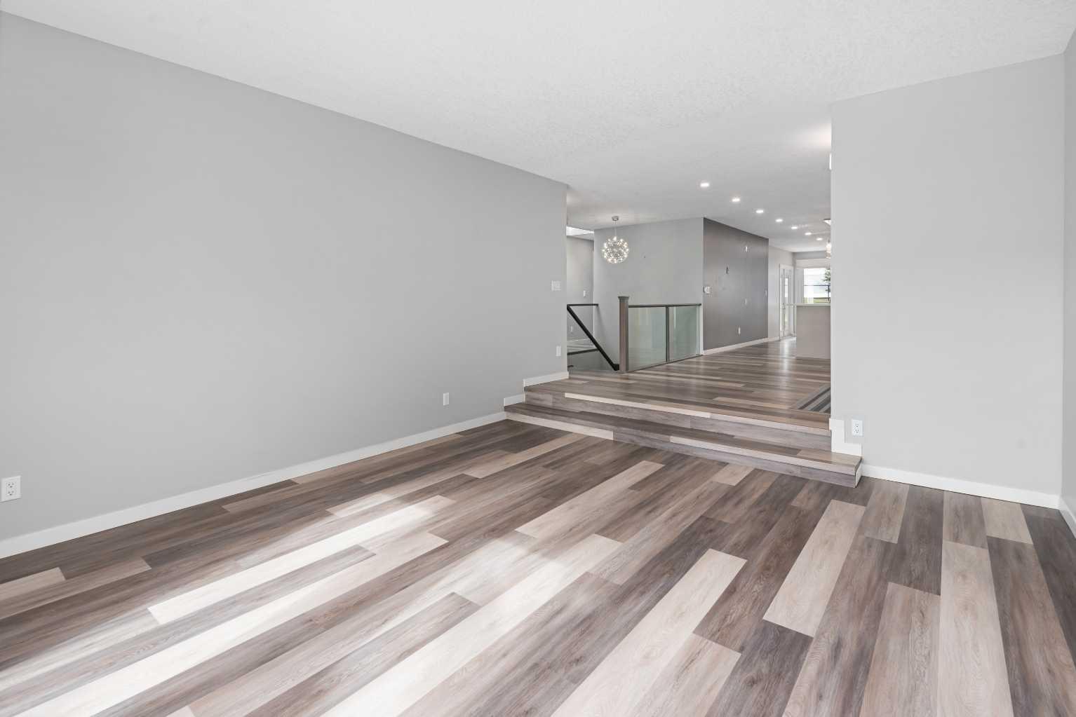 51 Woodmont Road SW