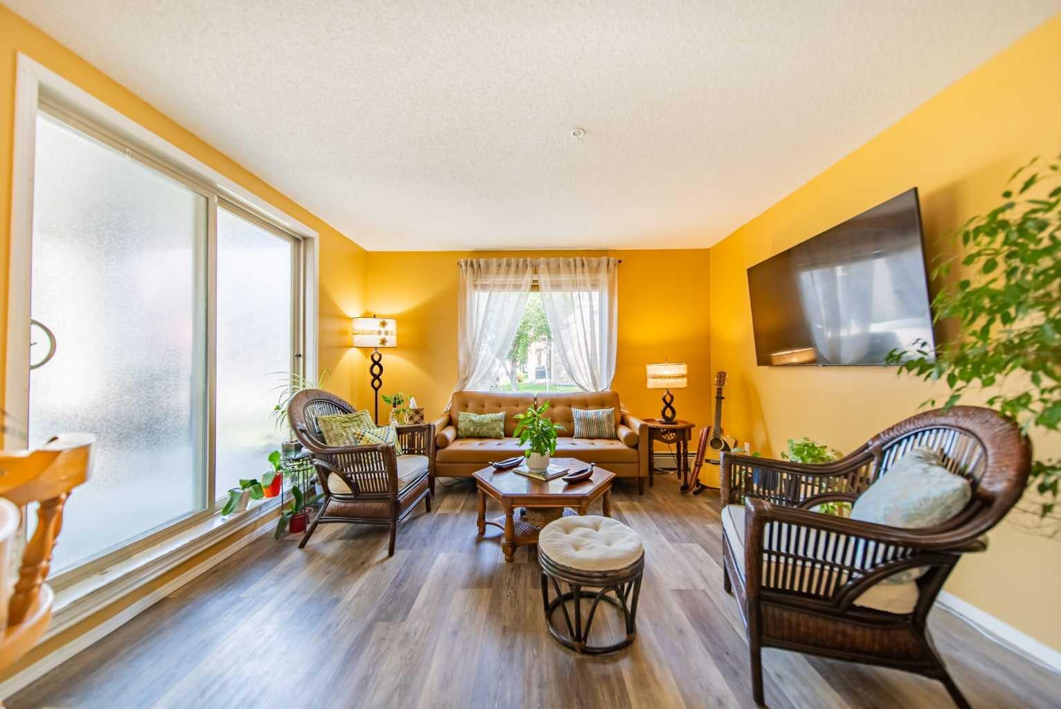 16969 24 Street SW 4101